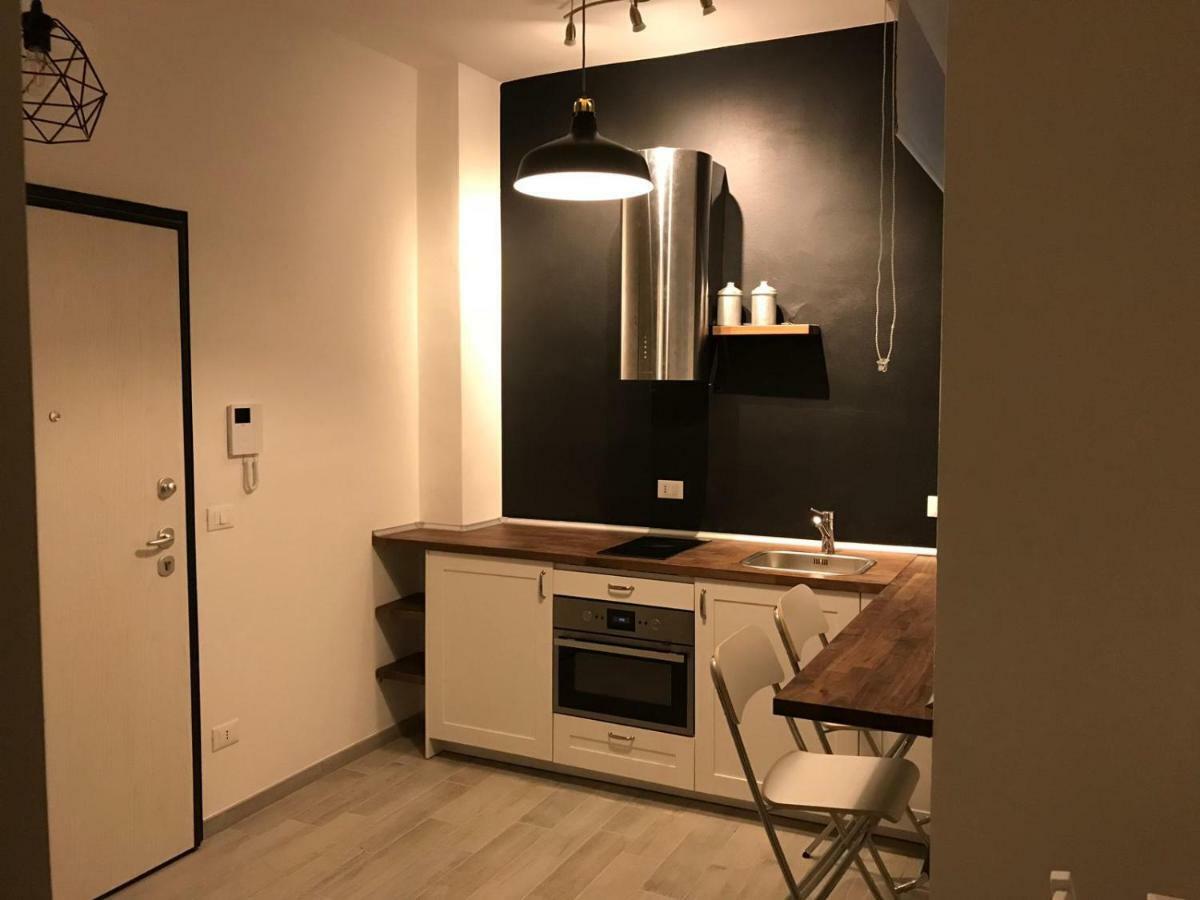 R&B via Barozzi 6 Hotel Bologna Kültér fotó